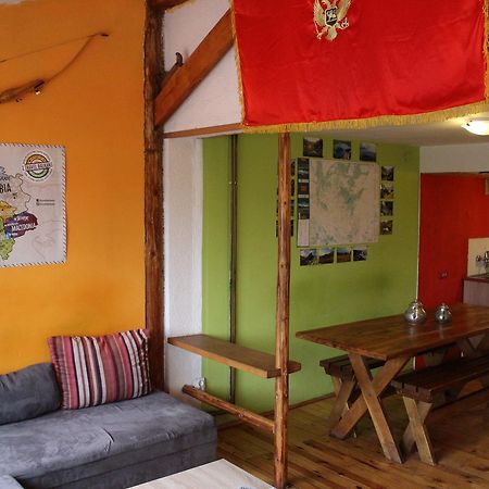 Hostel Hikers Den Zabljak  Exterior photo