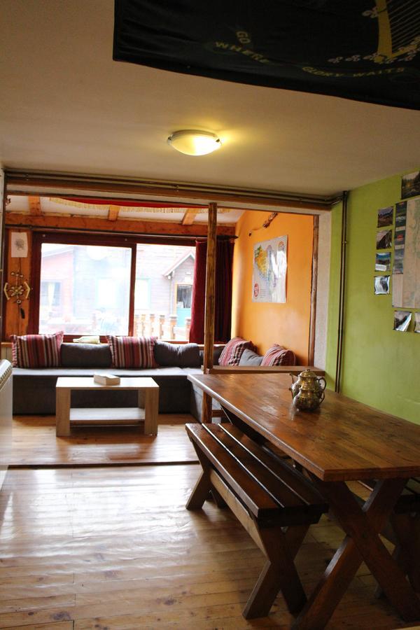 Hostel Hikers Den Zabljak  Exterior photo